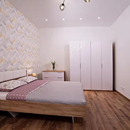 Arcadia Hills Apartment Odesa