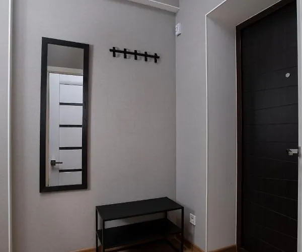 Arcadia Hills Apartment